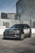 BMW X7 ZeroG Lounger 2020 года